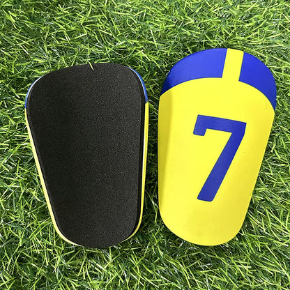 Mini Voetbal Scheenbeschermers – Licht, Schokabsorberend & Slipvast